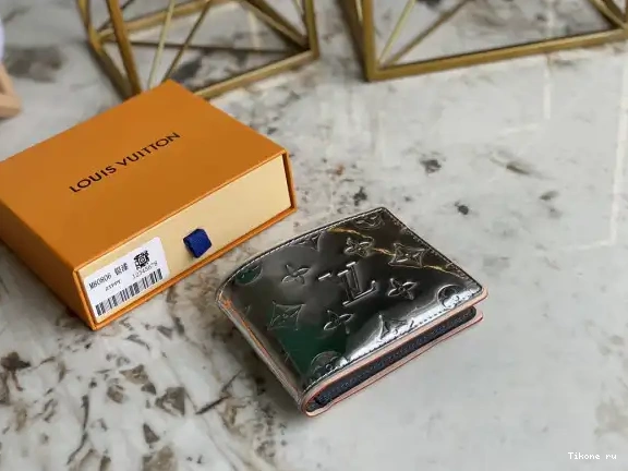 Cheap VUITTON LOUIS SLENDER WALLET 0519